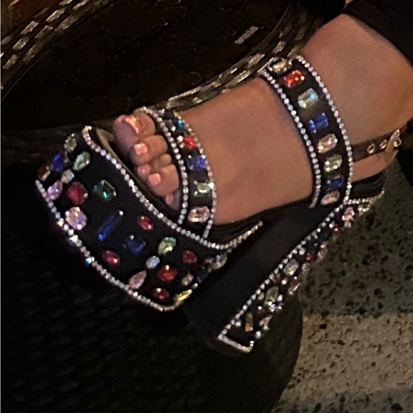 COPY - Bedazzled chunky gemstone heels - Picture 3 of 3